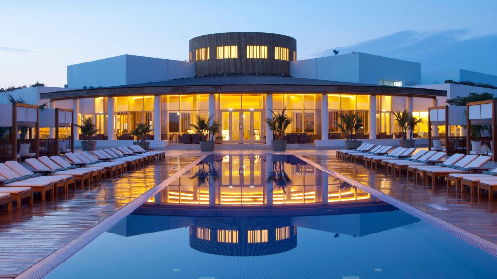 W2C9B0 Peru, Paracas, Hilton Hotel Paracas, Swimming Pool, Dawn, Ica Region